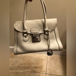 Vintage Dooney and Bourke push lock medium flap satchel pebbled leather